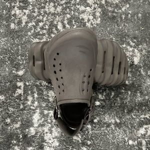 Echo clog by Crocs Women’s size 7 Mens size 5
